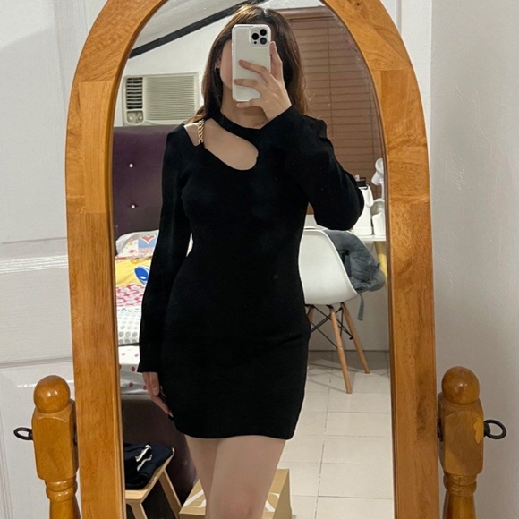 ZARA ANGOLA MINI DRESS WITH CHAIN DETAIL -NWT SIZE XL - Picture 4 of 4